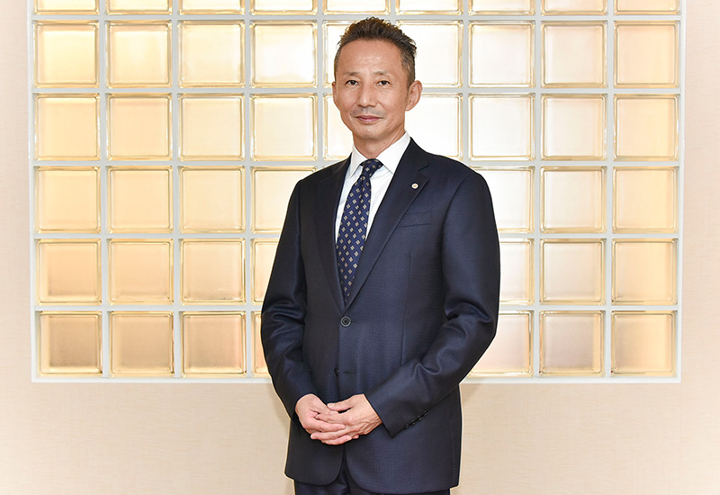 鴨宮 英世